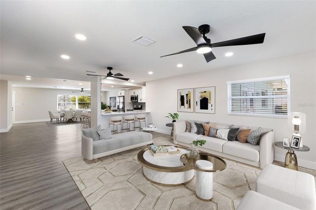 10316 KINGFISHER ROAD W, Bradenton, FL 34209