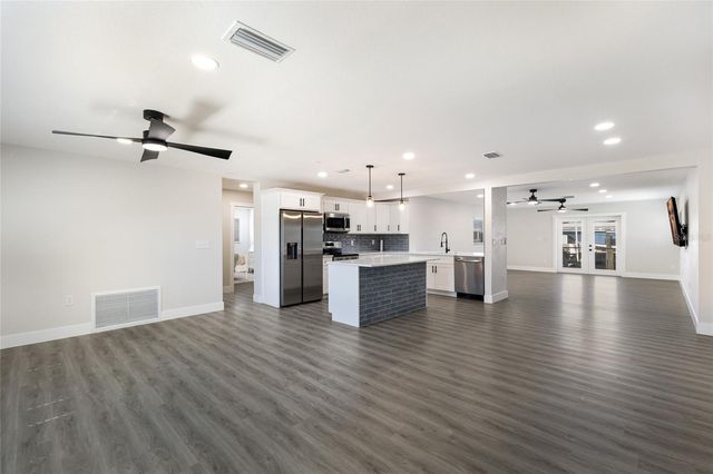 10316 KINGFISHER ROAD W, Bradenton, FL 34209