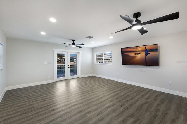 10316 KINGFISHER ROAD W, Bradenton, FL 34209