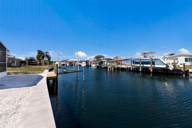 10316 KINGFISHER ROAD W, Bradenton, FL 34209