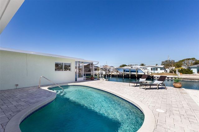 10316 KINGFISHER ROAD W, Bradenton, FL 34209