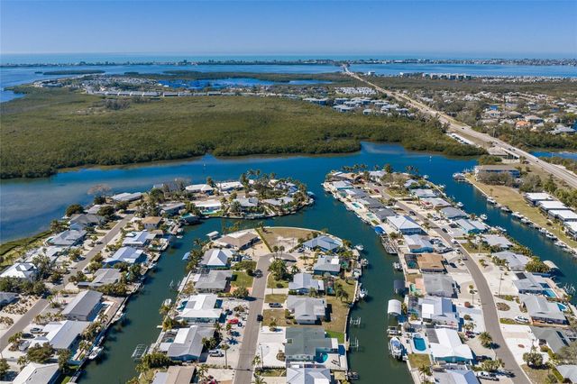 10316 KINGFISHER ROAD W, Bradenton, FL 34209