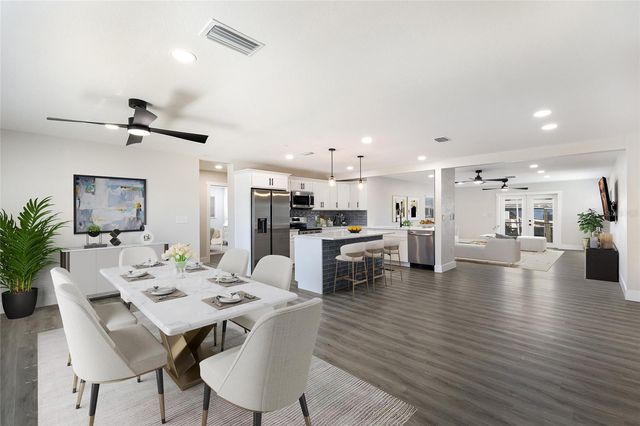 10316 KINGFISHER ROAD W, Bradenton, FL 34209