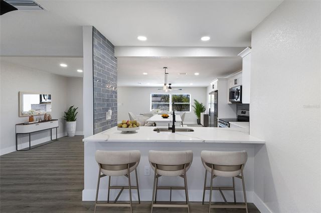 10316 KINGFISHER ROAD W, Bradenton, FL 34209