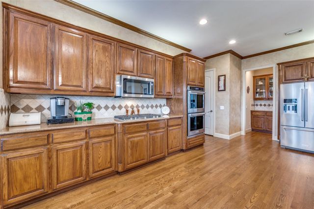 604 Promontory Drive, Keller, TX 76248