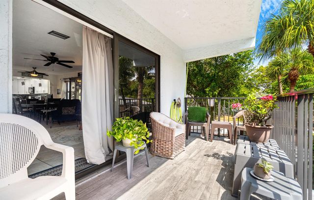 3250 NE 12th Street 1, Pompano Beach, FL 33062
