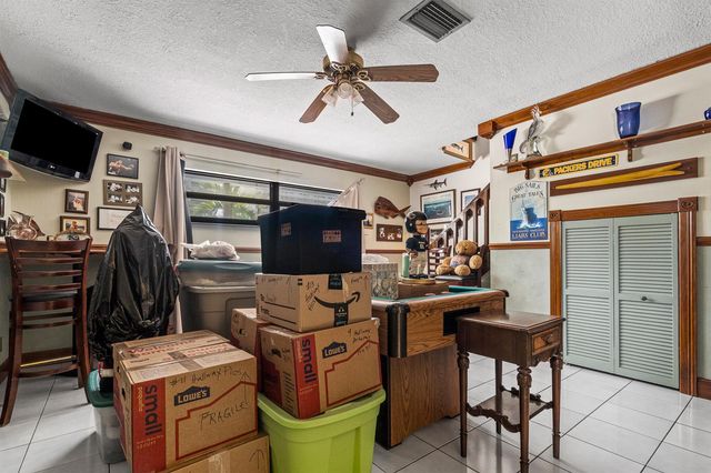 3250 NE 12th Street 1, Pompano Beach, FL 33062