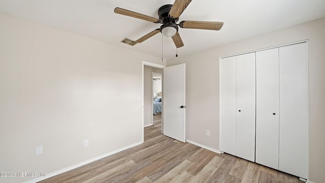 8124 JEANWOOD Drive, Jacksonville, FL 32210