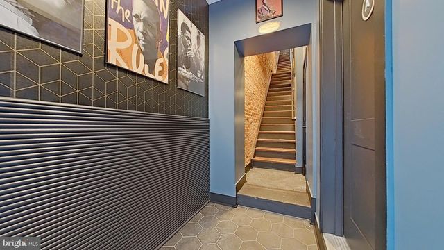 1613 N 33RD ST, Philadelphia, PA 19121