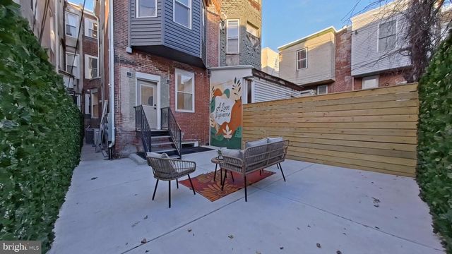 1613 N 33RD ST, Philadelphia, PA 19121