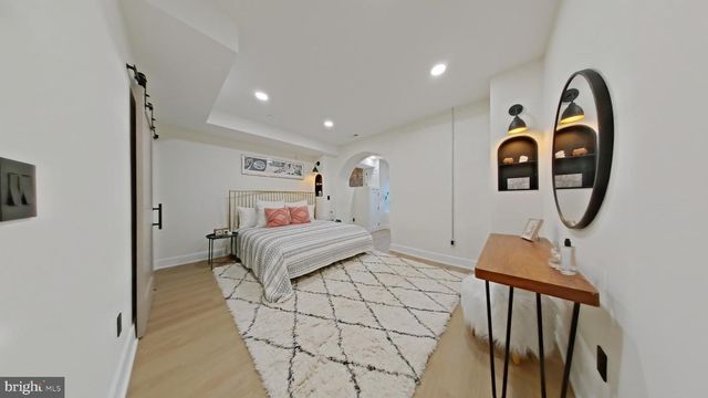 1613 N 33RD ST, Philadelphia, PA 19121