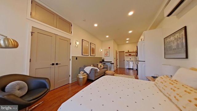 1613 N 33RD ST, Philadelphia, PA 19121