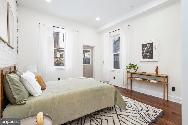 1613 N 33RD ST, Philadelphia, PA 19121