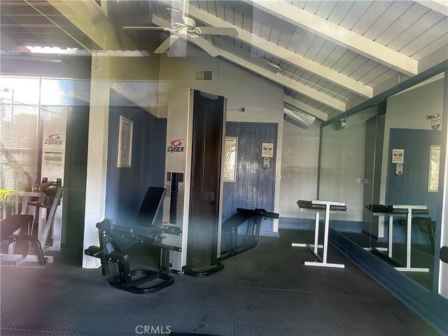 1000 W Macarthur, Santa Ana, CA 92707