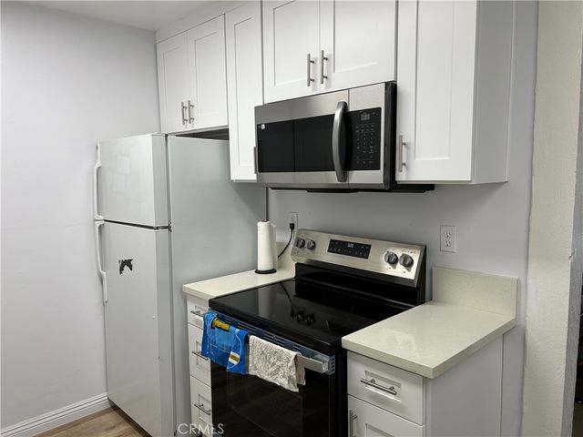 1000 W Macarthur, Santa Ana, CA 92707
