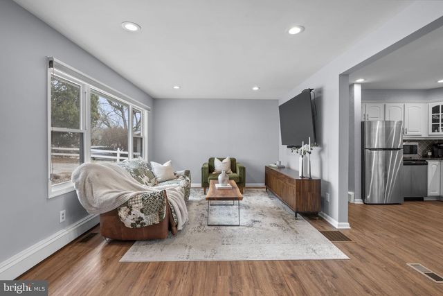 10009 FREDERICK RD, Ellicott City, MD 21042