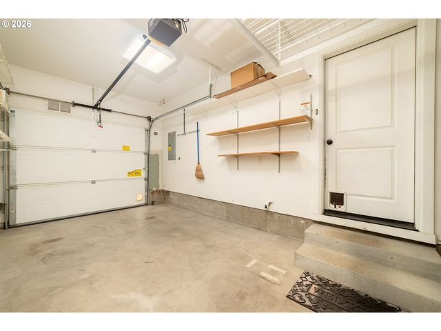 219 Sw OWENS Pl, Troutdale, OR 97060