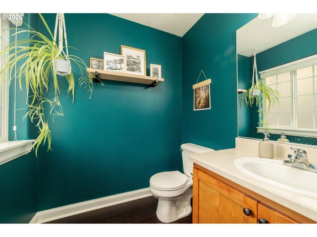 219 Sw OWENS Pl, Troutdale, OR 97060