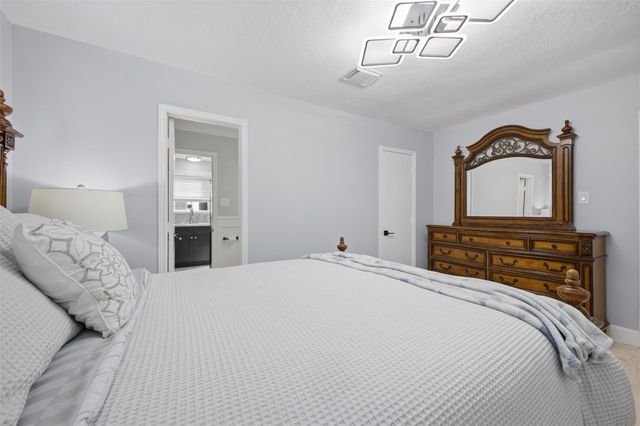 8927 Aspen Place Drive, Houston, TX 77071