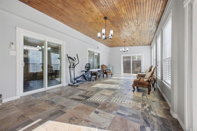 8927 Aspen Place Drive, Houston, TX 77071