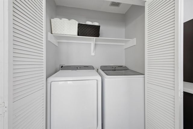 8927 Aspen Place Drive, Houston, TX 77071