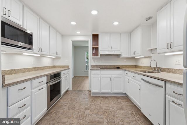 19359 FRENCHTON PL, Gaithersburg, MD 20886