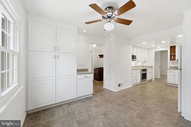 19359 FRENCHTON PL, Gaithersburg, MD 20886