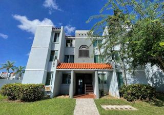 8860 COND. PATIOS SEVILLANOS, Trujillo Alto, PR 00976