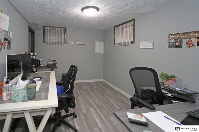 1900 N 64th Street, Lincoln, NE 68505