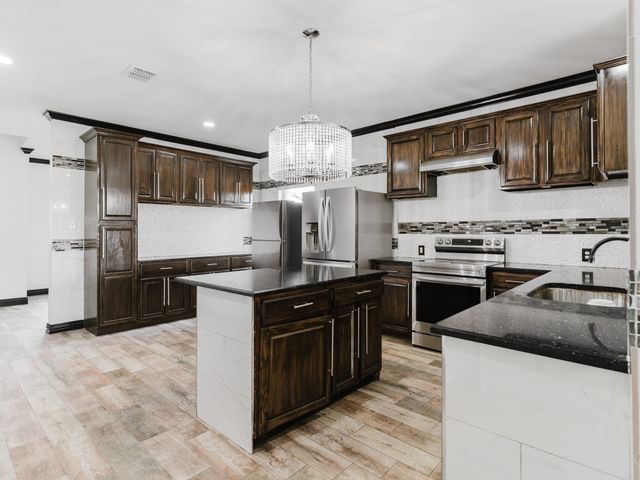 1733 Elm Street, Anna, TX 75409