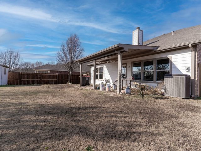 1733 Elm Street, Anna, TX 75409