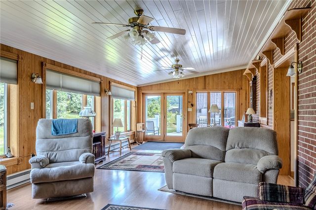 440 OWL HOLLOW RD, Ligonier Twp, PA 15658