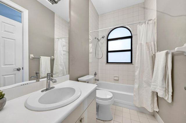 6598 NW 103rd Lane, Parkland, FL 33076