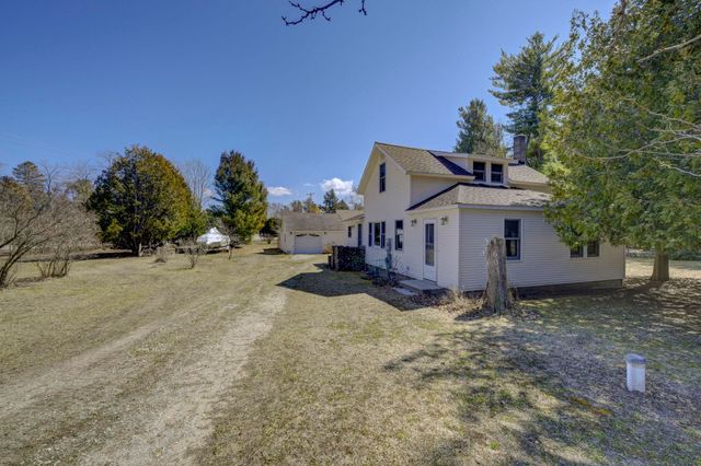 603 S Main Street, Leland, MI 49654