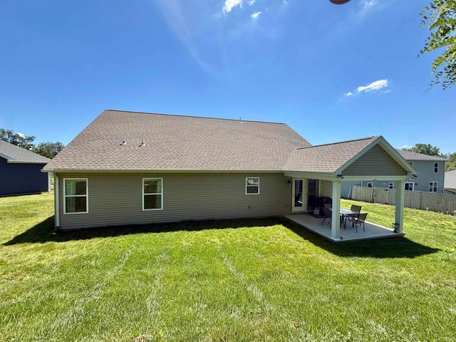 5533 Hillside Trail, Newburgh, IN 47630