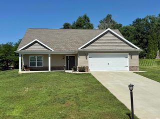 5533 Hillside Trail, Newburgh, IN 47630