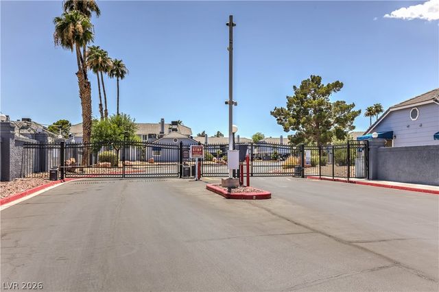 5330 Portavilla Court 203, Las Vegas, NV 89122