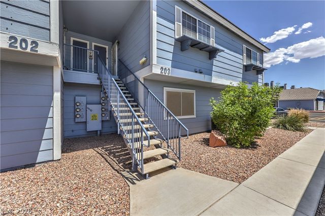 5330 Portavilla Court 203, Las Vegas, NV 89122