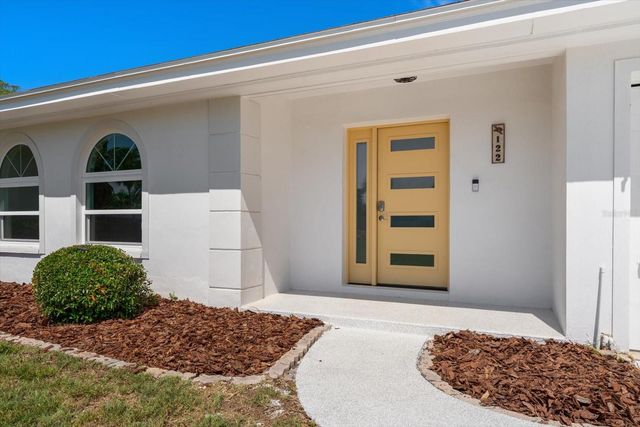 122 PALMETTO LANE, Largo, FL 33770