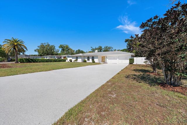 122 PALMETTO LANE, Largo, FL 33770
