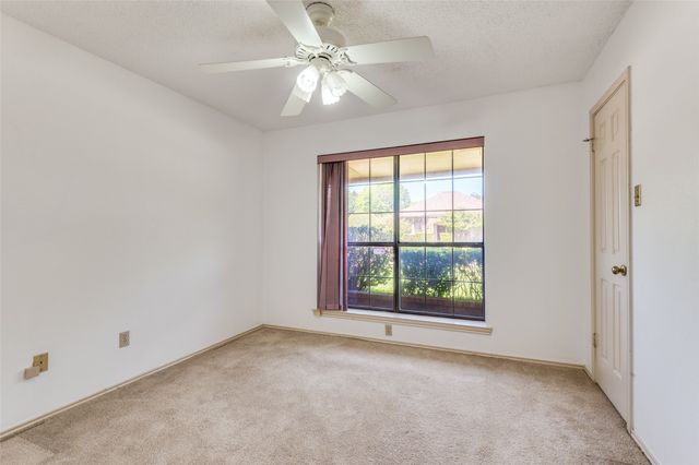 3913 Timberidge Drive, Irving, TX 75038