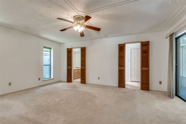 3913 Timberidge Drive, Irving, TX 75038