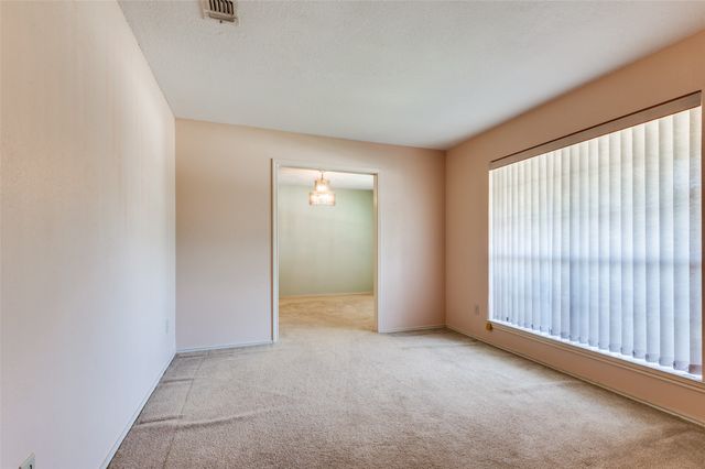 3913 Timberidge Drive, Irving, TX 75038