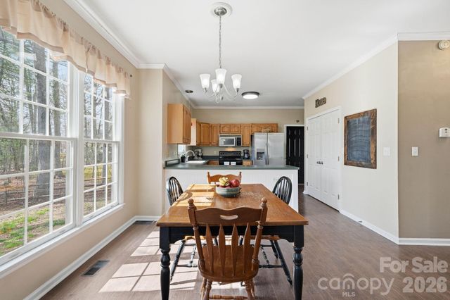 242 Windsor Forest Circle, Fletcher, NC 28732