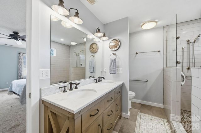 242 Windsor Forest Circle, Fletcher, NC 28732