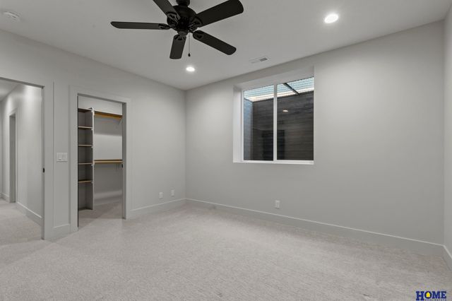 901 N 105th Street, Lincoln, NE 68527