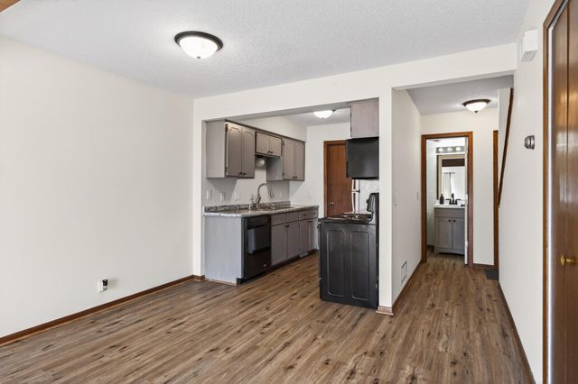 2841 67th Lane N, Brooklyn Center, MN 55430