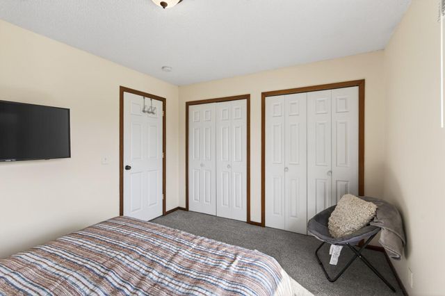 2841 67th Lane N, Brooklyn Center, MN 55430