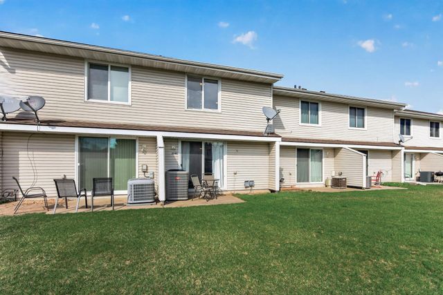 2841 67th Lane N, Brooklyn Center, MN 55430