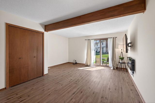 2841 67th Lane N, Brooklyn Center, MN 55430